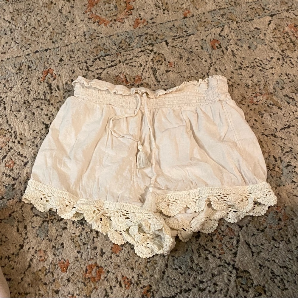 aerie flowy shorts